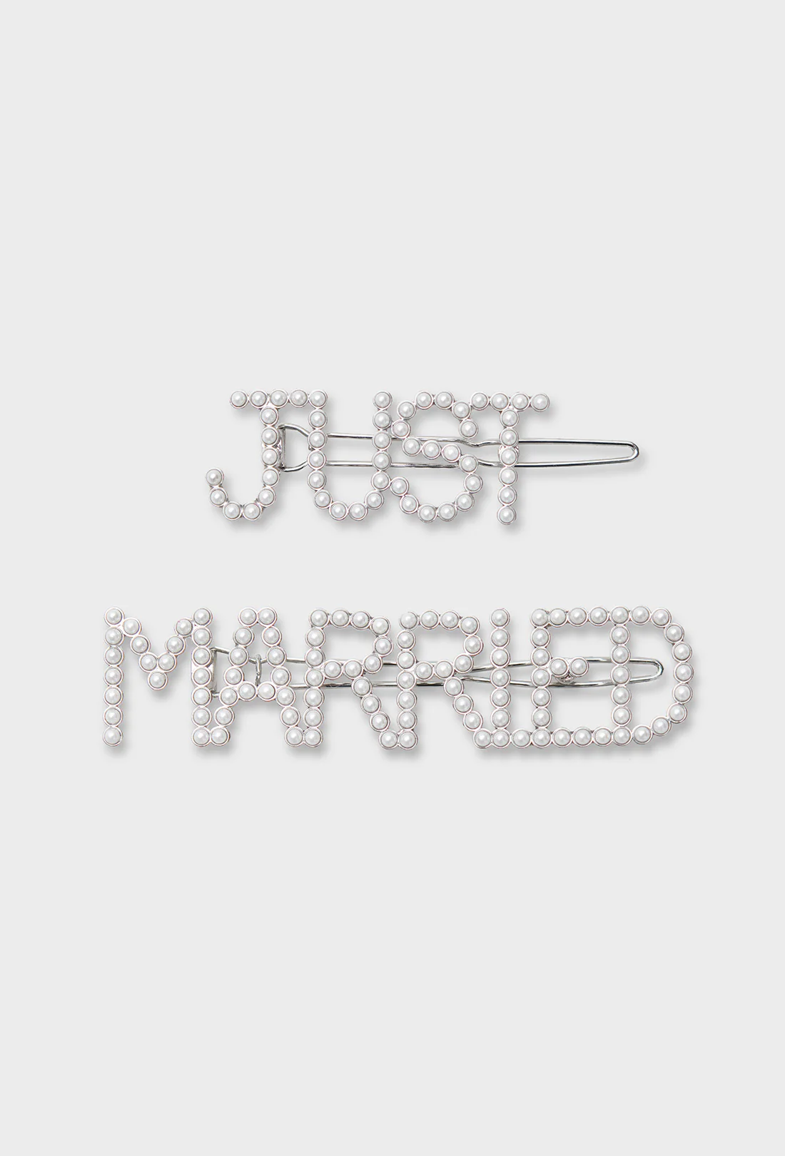 'Just Married' Hair Clips - Image 3